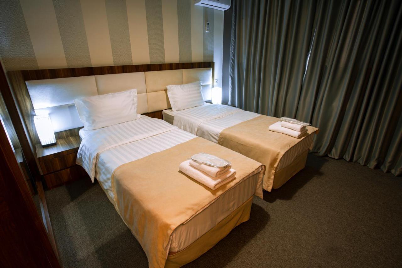 Apart Hotel West Tbilisi Ngoại thất bức ảnh
